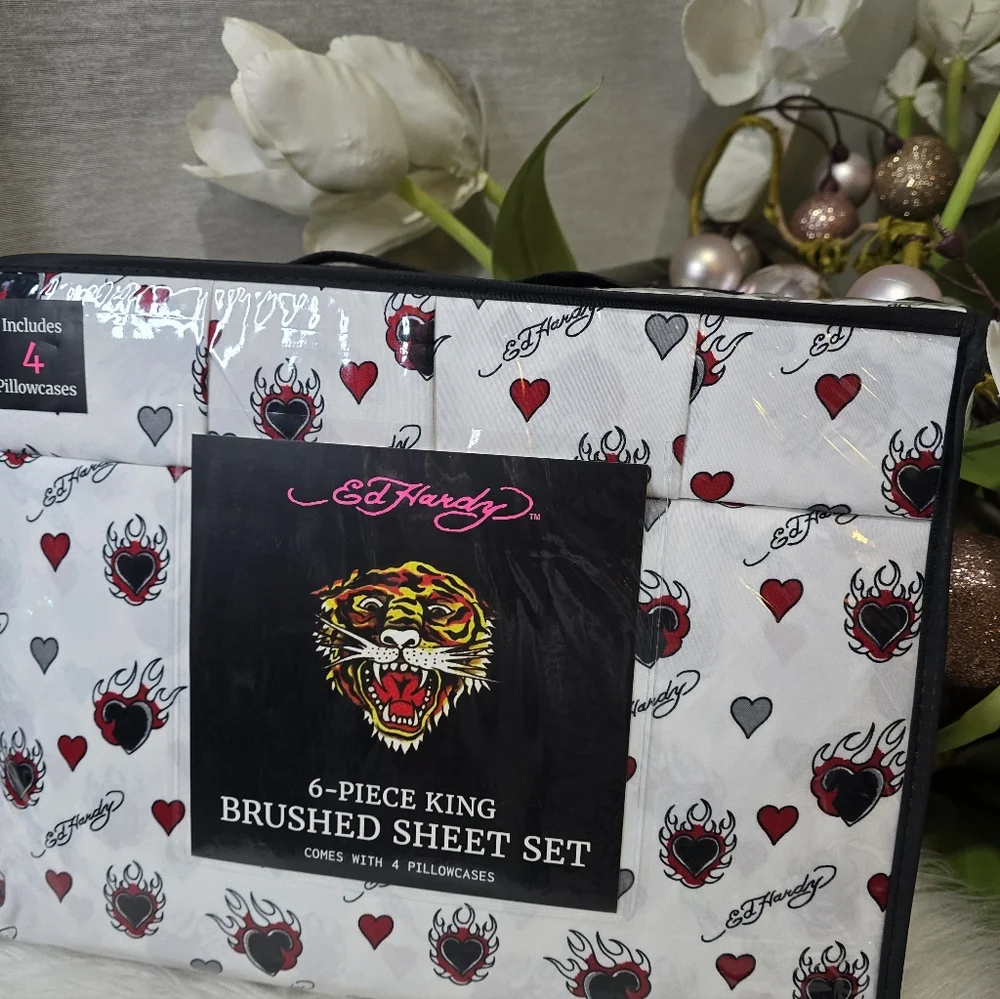 Ed Hardy 6Piece King Double Brushed sheet set.New